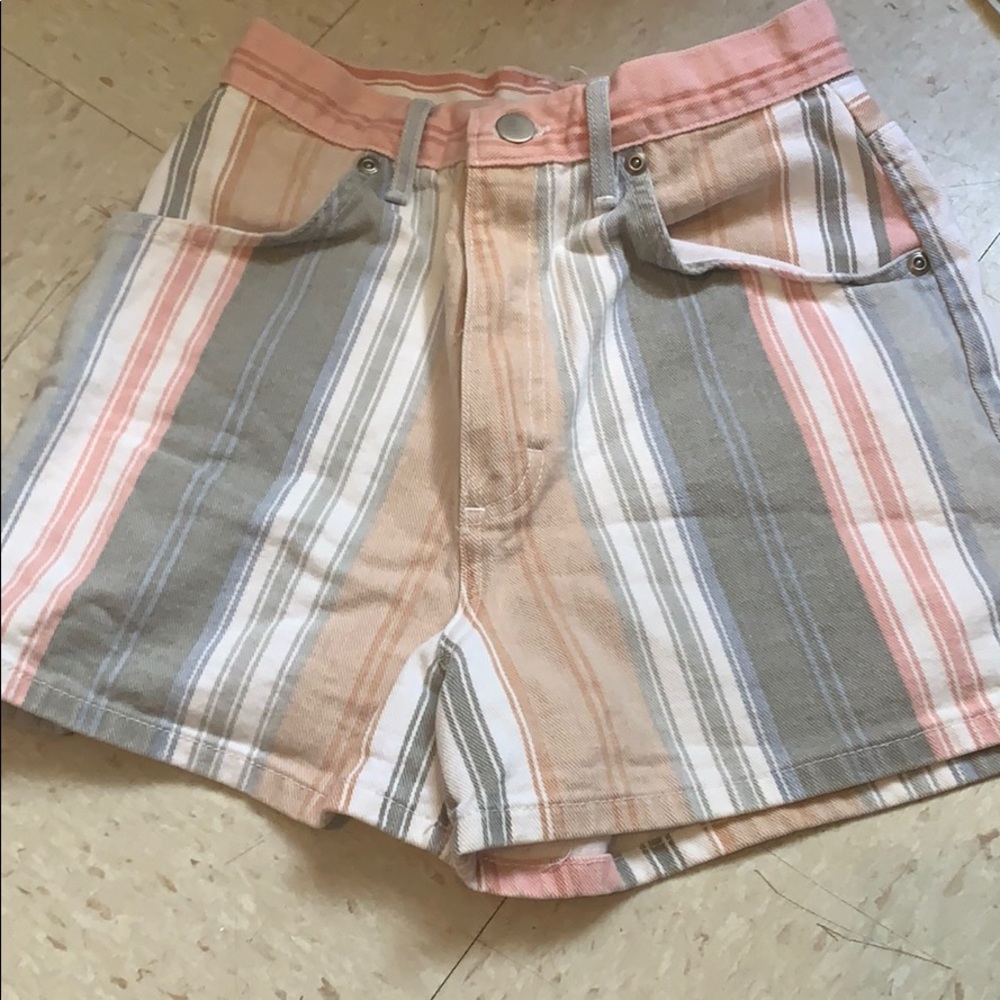 Striped vintage high-wasted shorts